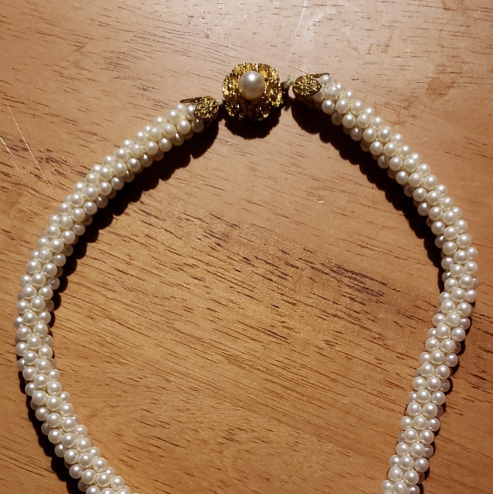 Vintage Faux Pearl Necklace